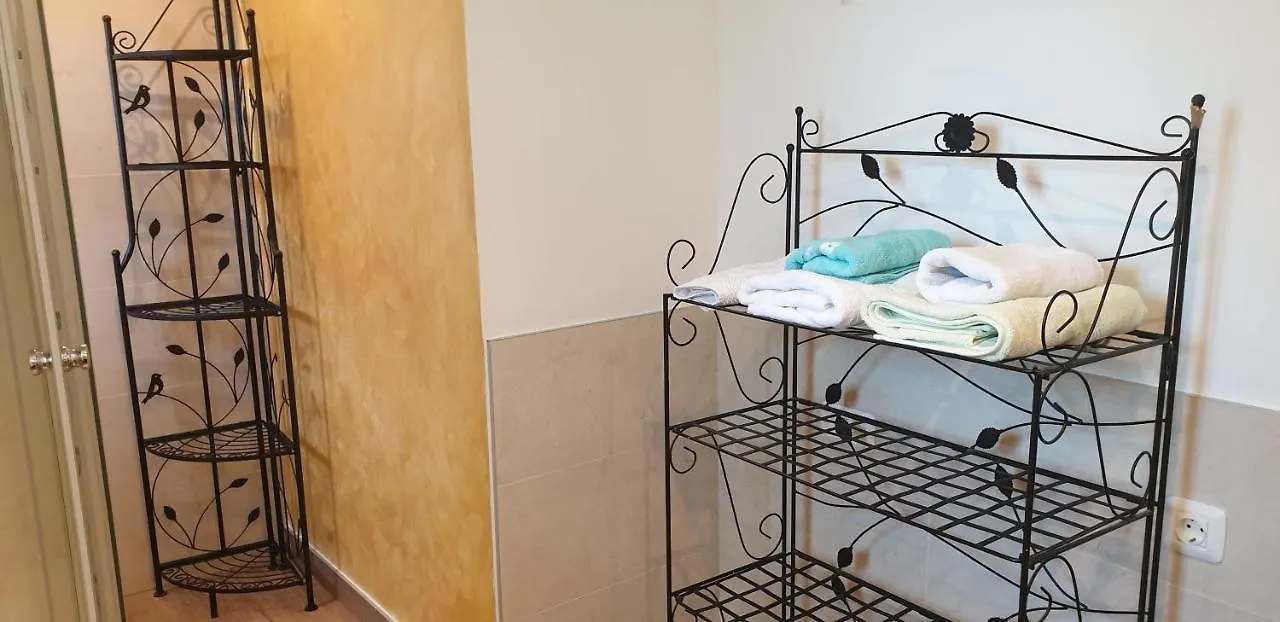 Apartments Adri, Parking In The Yard Rovinj